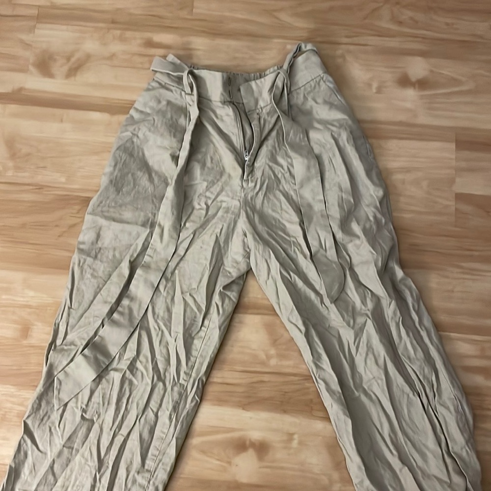 Uniqlo woven belted wide leg pants